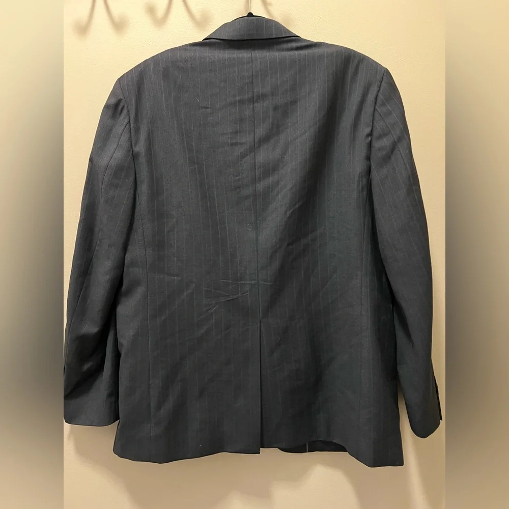 Classic Gray Pinstripe Men's Blazer